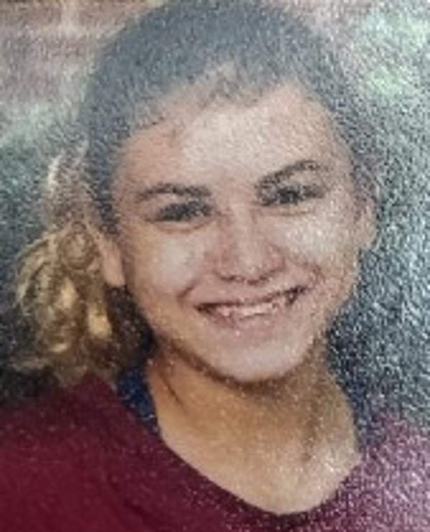 Anna Santi vermist sinds okt 08, 2024 van Henrico County, VA