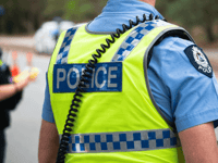 australische politieagent aangeklaagd in verband met materiaal kindermisbruik