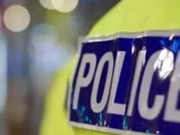 de politie van leicestershire deed vorig jaar meer dan 4 000 verwijzingen naar de sociale diensten voor kinderbescherming uit vrees voor huiselijk geweld tijdens de covid pandemie