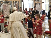 el abuso infantil es una especie de asesinato psicologico segun el papa