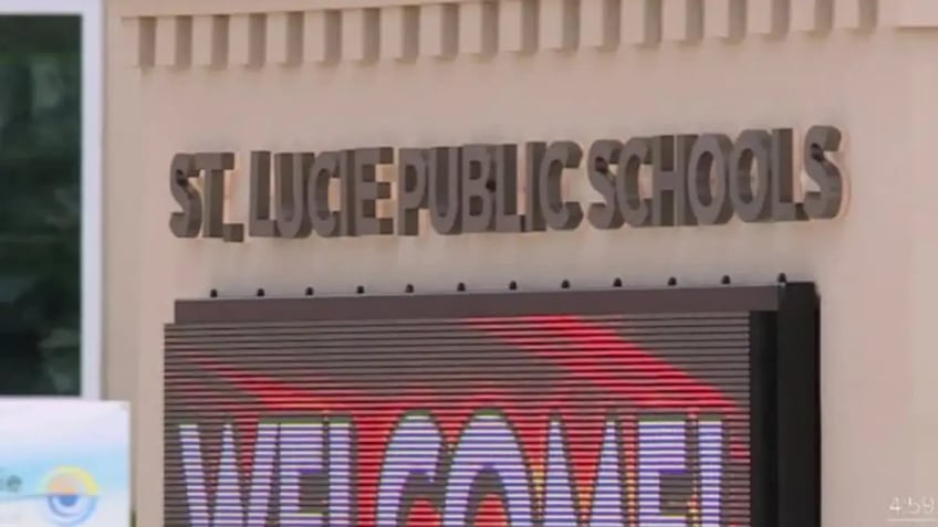 el profesor de la escuela secundaria del condado de st lucie es arrestado por abuso de menores