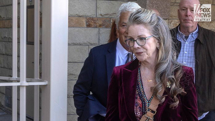 Melissa Gilbert llegando al tribunal