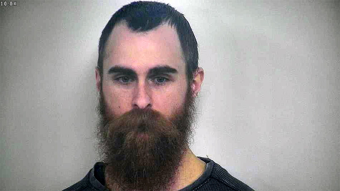 Un hombre de Texas acusado de delitos sexuales contra menores evita la cárcel en un acuerdo con un fiscal apoyado por Soros: informe Foto de la ficha policial de Richard Leigh Bell