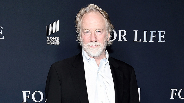 US Marshals zoeken Timothy Busfield na beschuldigingen van seksueel misbruik van kinderen