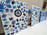 het blue bike project van fort drum vraagt aandacht voor de maand van de kindermishandeling