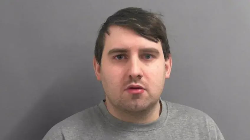 hombre de north yorkshire sentenciado a 21 anos por condena por abuso sexual infantil