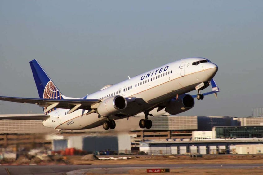 houston parents indicted on 36 charges in child abuse case sue over babys death on united flight