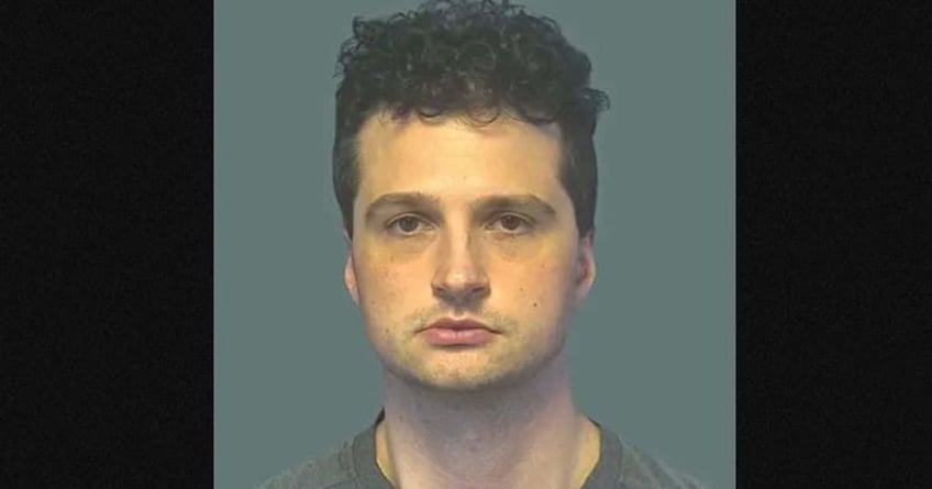 michael overby oklahoma man gearresteerd omdat hij stripper vroeg seks te hebben met 2 jarige dochter