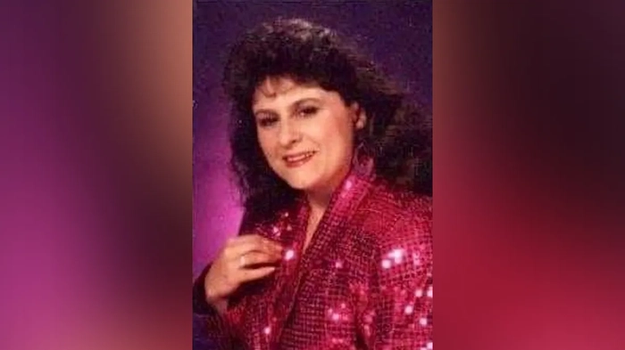 Дочь подробно описала семейные неурядицы перед тем, как мама из Северной Каролины исчезла на 24 года, а затем объявилась живой Фотография Мишель Хандели Смит