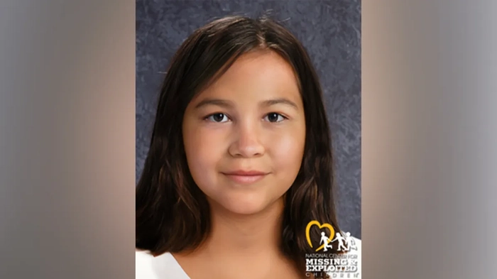 Возрастная фотография пропавшей девочки.