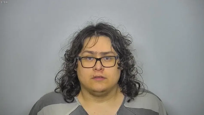 un hombre de bismarck acusado de herir a un bebe se declara culpable de maltrato infantil