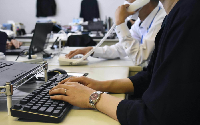 los casos de abuso infantil superaron los 200 000 en japon en el ano fiscal hasta marzo de 2021