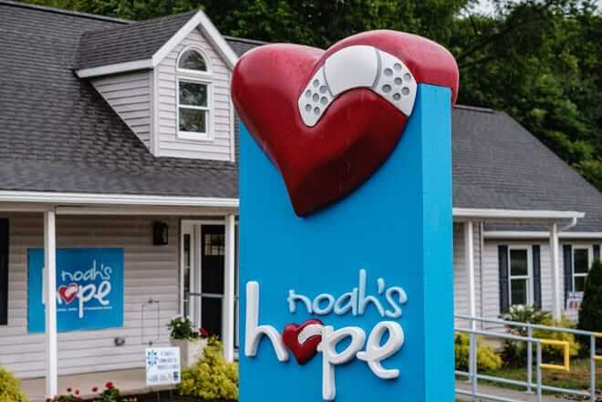 el abuso infantil aumenta en la pandemia es mas probable que los padres sean los perpetradores