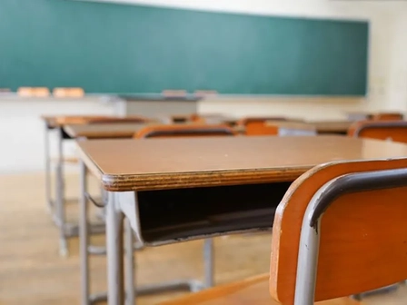 Редакция Seattle Times предупреждает, что штат Вашингтон отдает предпочтение обвиняемым учителям, а не безопасности детей