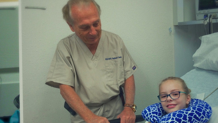 заботьтесь о Майе Эмоциональное письмо раскрыто в деле о предполагаемом жестоком обращении с детьми, которое довело мать до самоубийства