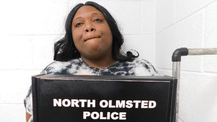 Подозреваемая в нанесении ножевых ранений в Giant Eagle Бионка Эллис