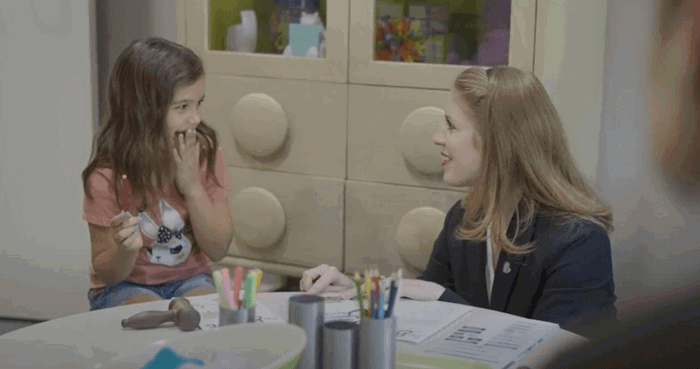 la subvencion ayuda a grupos a desarrollar recursos para ninos victimas