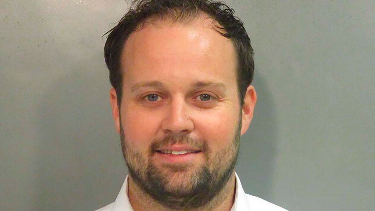 Josh Duggars mugshot.