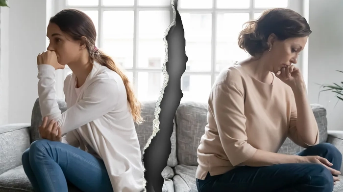 Отчуждение между матерью и дочерью - родительские ссоры
