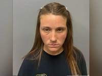 Бывшему учителю предъявлено 25 обвинений, включая изнасилование и жестокое обращение, поскольку расследование расширяется