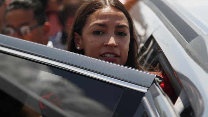 надлер говорит, что сотрудников пограничной службы следует привлекать к ответственности за жестокое обращение с детьми