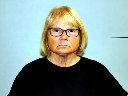 Женщина из Аризоны обвиняется в убийстве новорожденного ребенка через 45 лет после того, как было найдено его тело