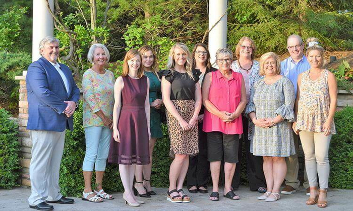 nuevos voluntarios de casa juramentados para defender a los ninos maltratados y abandonados