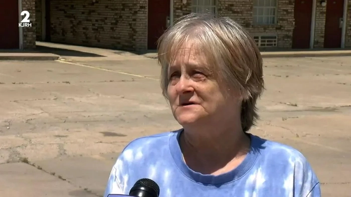 un agresor sexual de oklahoma disparo mortalmente a su mujer a sus tres hijos y a dos adolescentes antes de suicidarse segun la policia