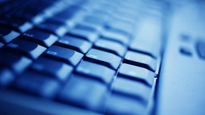 empleado de la escuela de filadelfia acusado de posesion de pornografia infantil