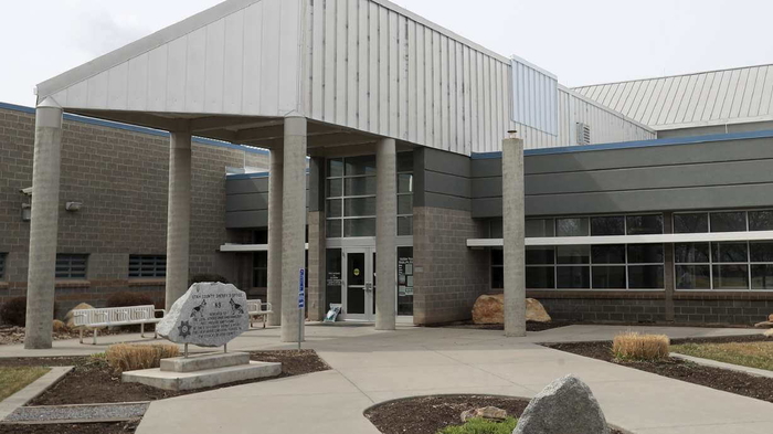 un hombre de provo es arrestado en una investigacion por abuso sexual ritualista de ninos