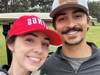 Бывшая сотрудница Байдена утверждает, что случайный выстрел убил ее подругу, в то время как отец осуждает токсичные, жестокие отношения: отчет