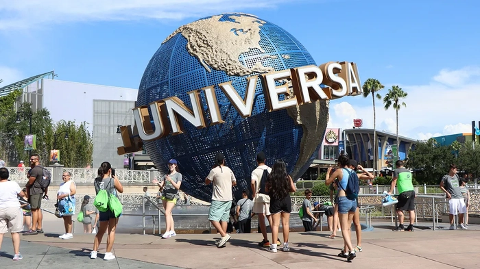 Глобус Universal Studios