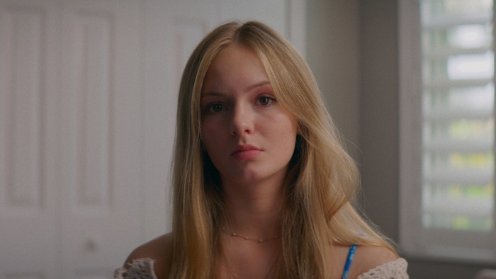 заботьтесь о Майе Эмоциональное письмо раскрыто в деле о предполагаемом жестоком обращении с детьми, которое довело мать до самоубийства