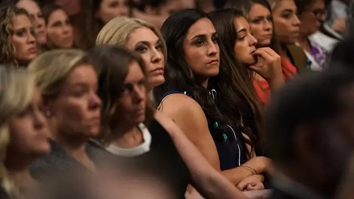 que paso con la familia de larry nassar despues de que fuera condenado a prision