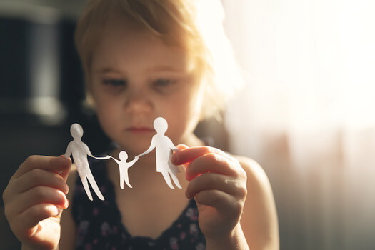 stijgende inflatie en armoede verhogen risico op misbruik voor wv kinderen