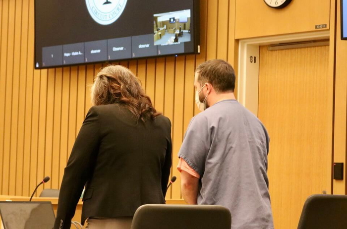 condenan a 22 anos de carcel a un depredador de menores que atraia a ninas a hoteles y hogares de oregon por un caso de abusos sexuales