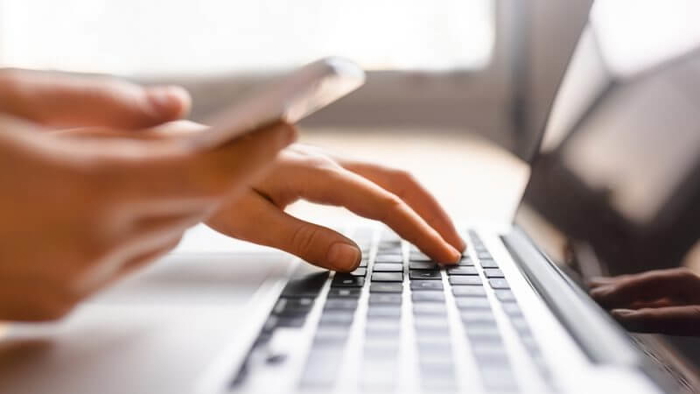 la regulacion del maltrato infantil supone espiar a los ciudadanos advierte el eurodiputado checo