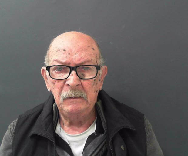 monstruoso hombre encarcelado durante nueve anos por delitos de abuso de menores