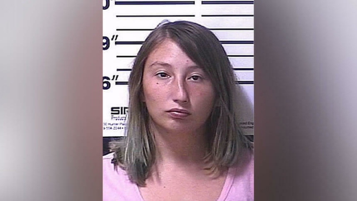 mujer sentenciada por no detener el abuso de un nino