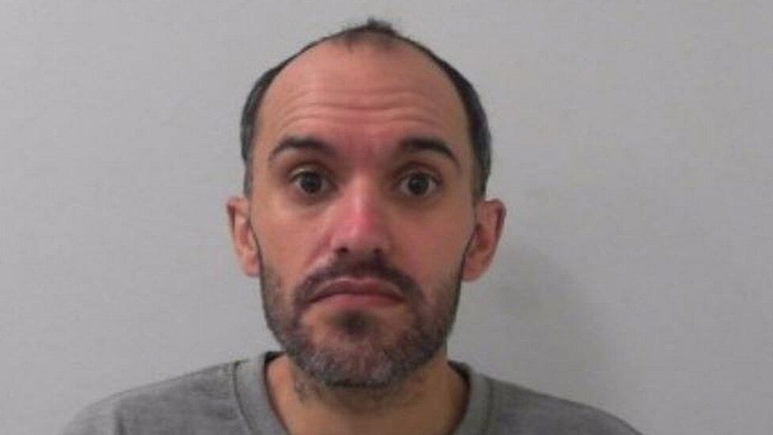 un prolifico delincuente sexual de stokesley es encarcelado por abuso de menores en linea