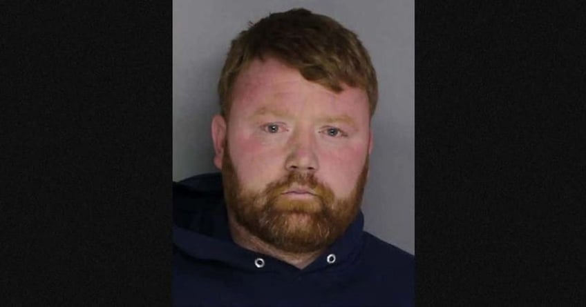 paddy patrick purcell pennsylvania man gearresteerd voor aanraken 9 jarig meisje in haar slaap