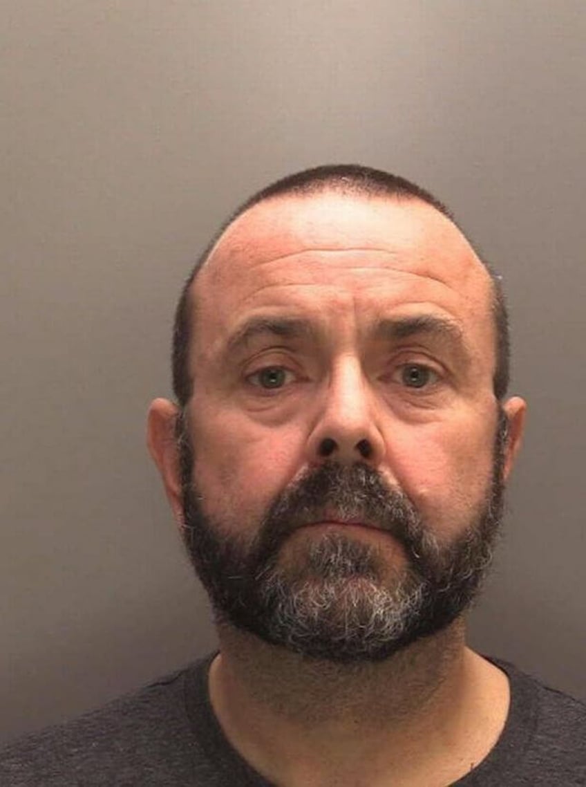 paedophile caught with child abuse pics tried to escape with 10k