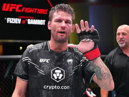 Tim Means, luchador de la UFC, detenido por abuso de menores en Nuevo México