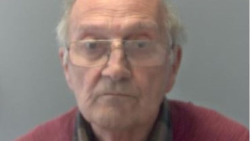 un hombre de norfolk de 76 anos encarcelado por un atroz abuso sexual a una nina