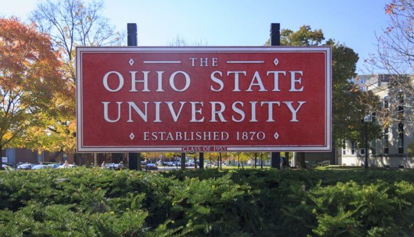 universidad del estado de ohio las sobredosis de opiaceos se relacionan con el maltrato infantil en los barrios